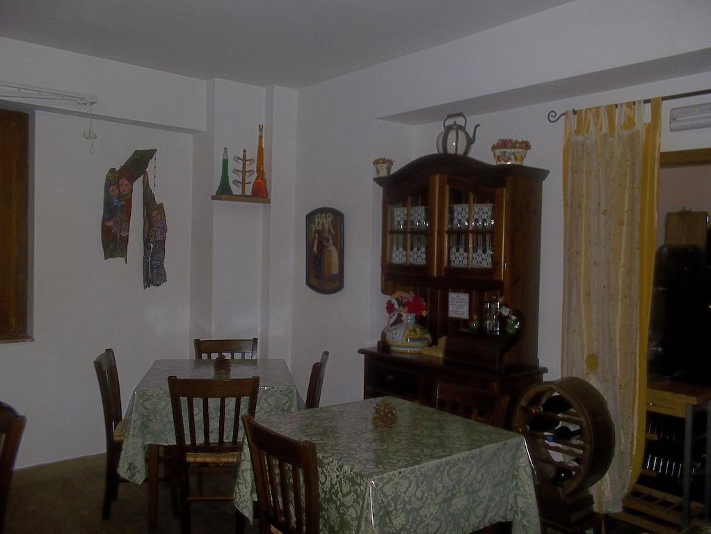 Le Antiche Torri Bed & Breakfast Pescasseroli Exterior photo